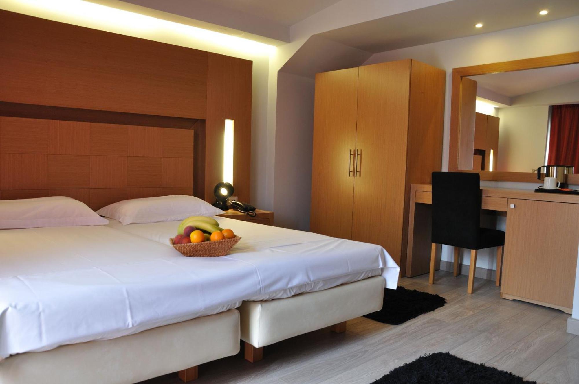Corfu Mare Hotel -Adults Only Eksteriør billede
