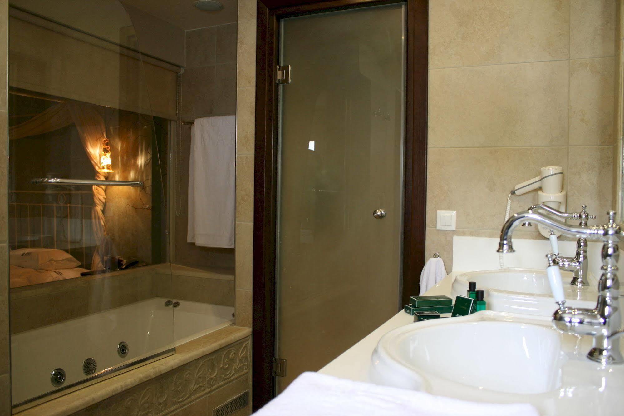 Corfu Mare Hotel -Adults Only Eksteriør billede
